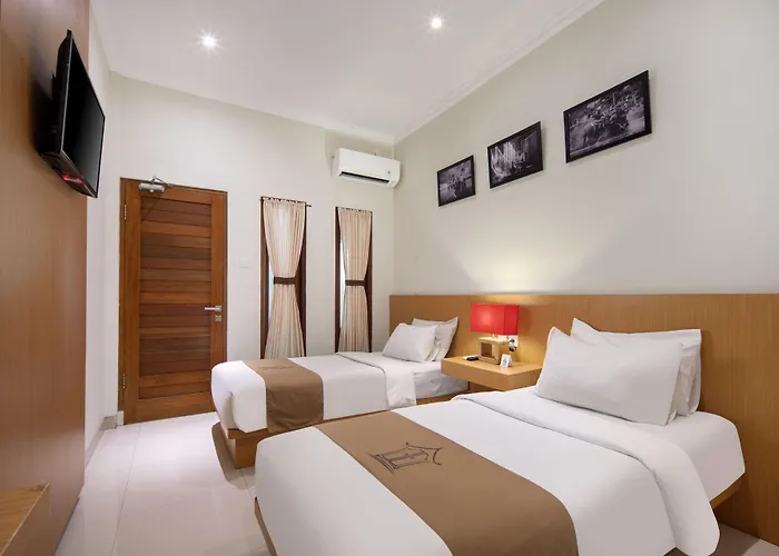 Hotel Angkul Angkul Segara 3*